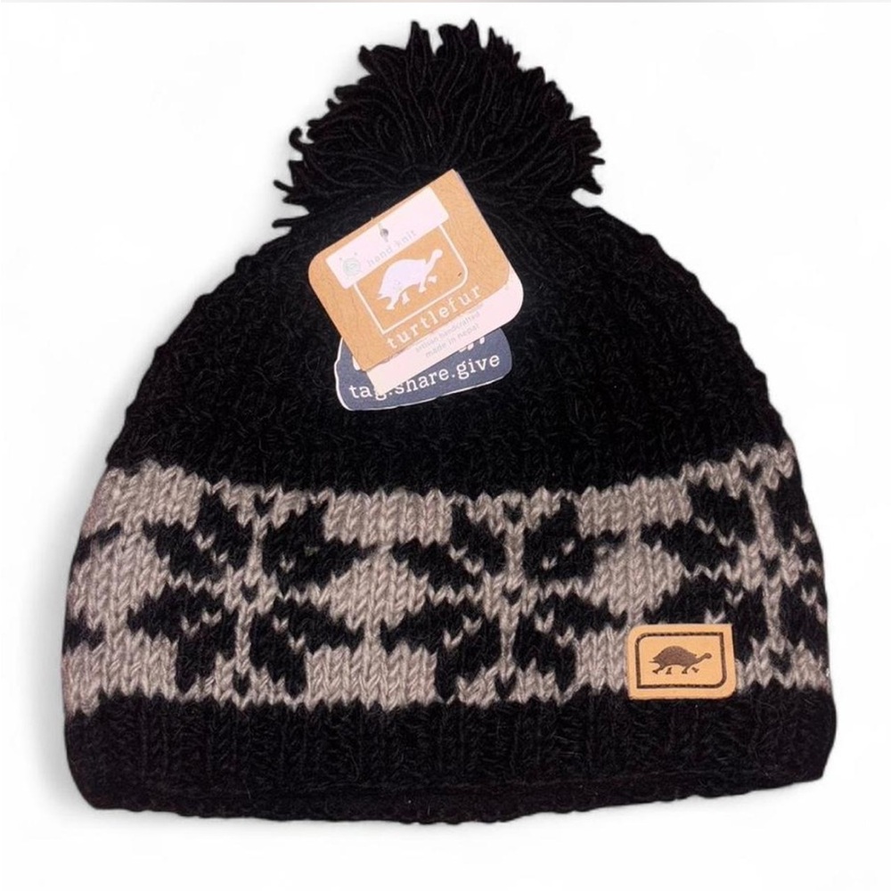 Turtlefur Wool Black Winter Hand Knit Hat